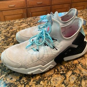 NIKE AIR HUARACHE SOUTH BEACH, USED